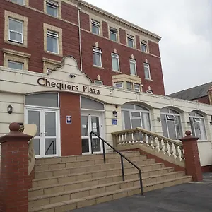 2* Hotel Chequers Plaza